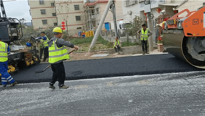 惠州惠东乡村混凝土道路改造沥青路面