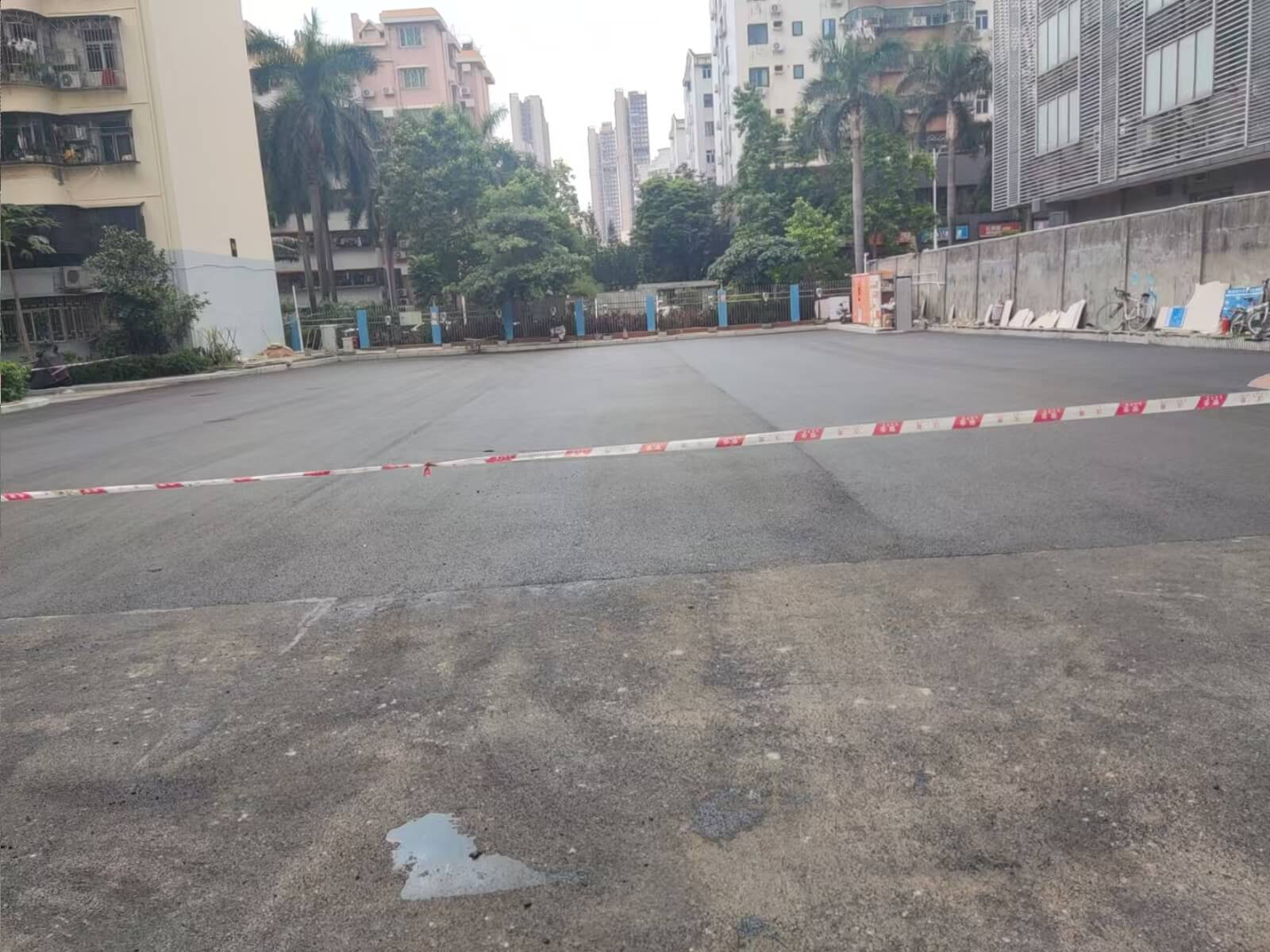 楼盘小区混凝土改铺沥青路面施工步骤